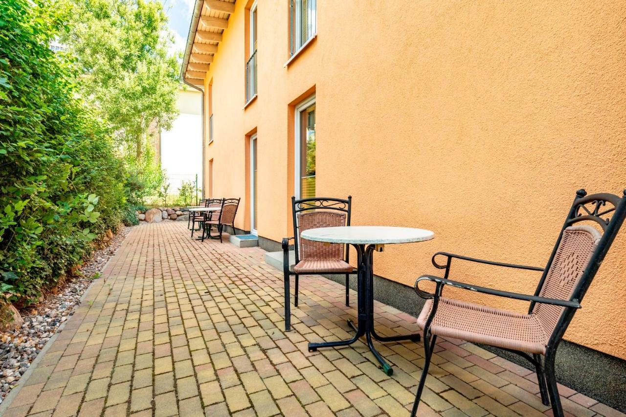 Villa Mia Whg 2 Mit Terrasse, Eg 1 Raum Wohnung Goehren  Exterior photo